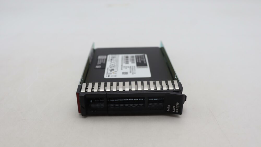4XB7A87526 | ThinkSystem 2.5" PM893a 1.92TB Read Intensive SATA 6Gb HS SSD - Image 3
