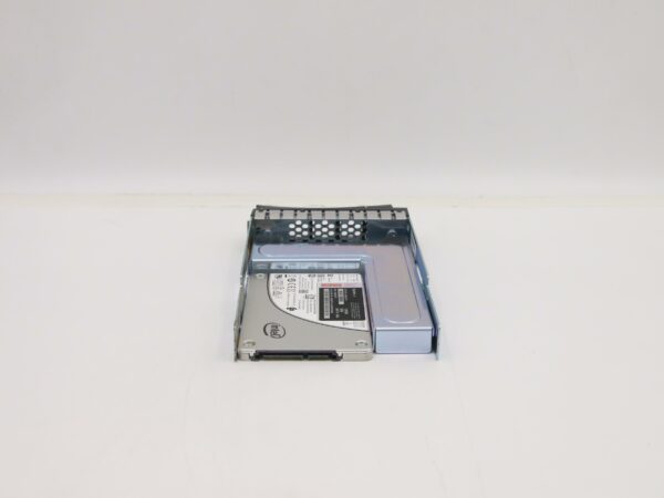 4XB7A13649 | ThinkSystem 3.5" PM1643 3.84TB Capacity SAS 12Gb Hot Swap SSD