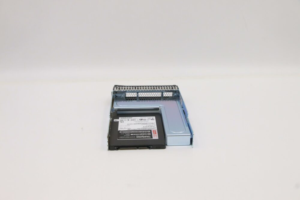 4XB7A17083 | ThinkSystem 3.5" 5300 960GB Entry SATA 6Gb Hot Swap SSD - Image 3