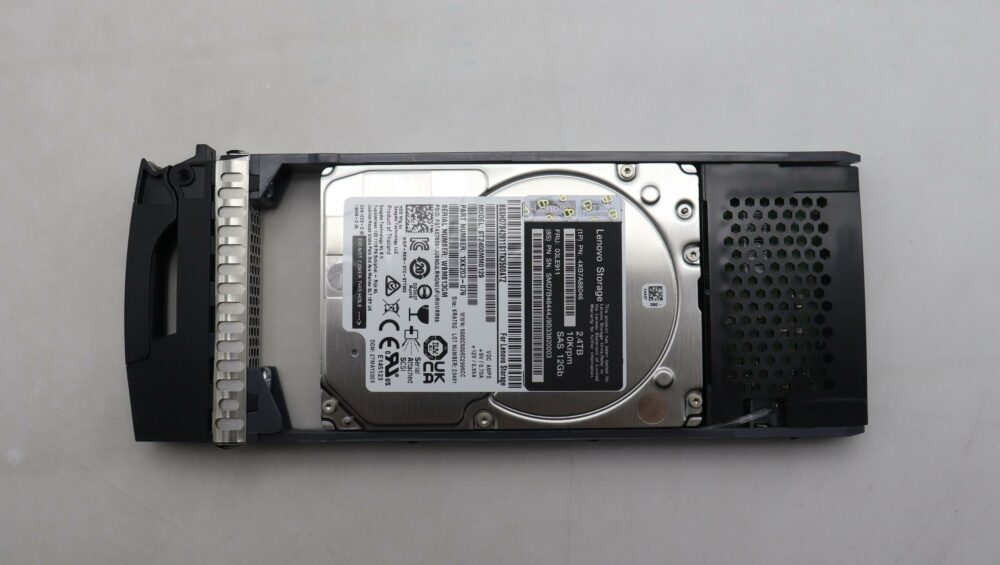 4XB7A88046 | Lenovo ThinkSystem DE Series 2.4TB 10K 2.5" HDD 2U24 - Image 2