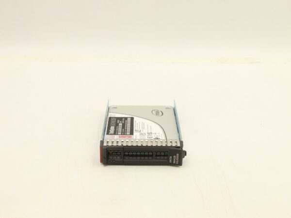 4XB7A17102 | ThinkSystem 2.5" S4520 960GB Read Intensive SATA 6Gb HS SSD