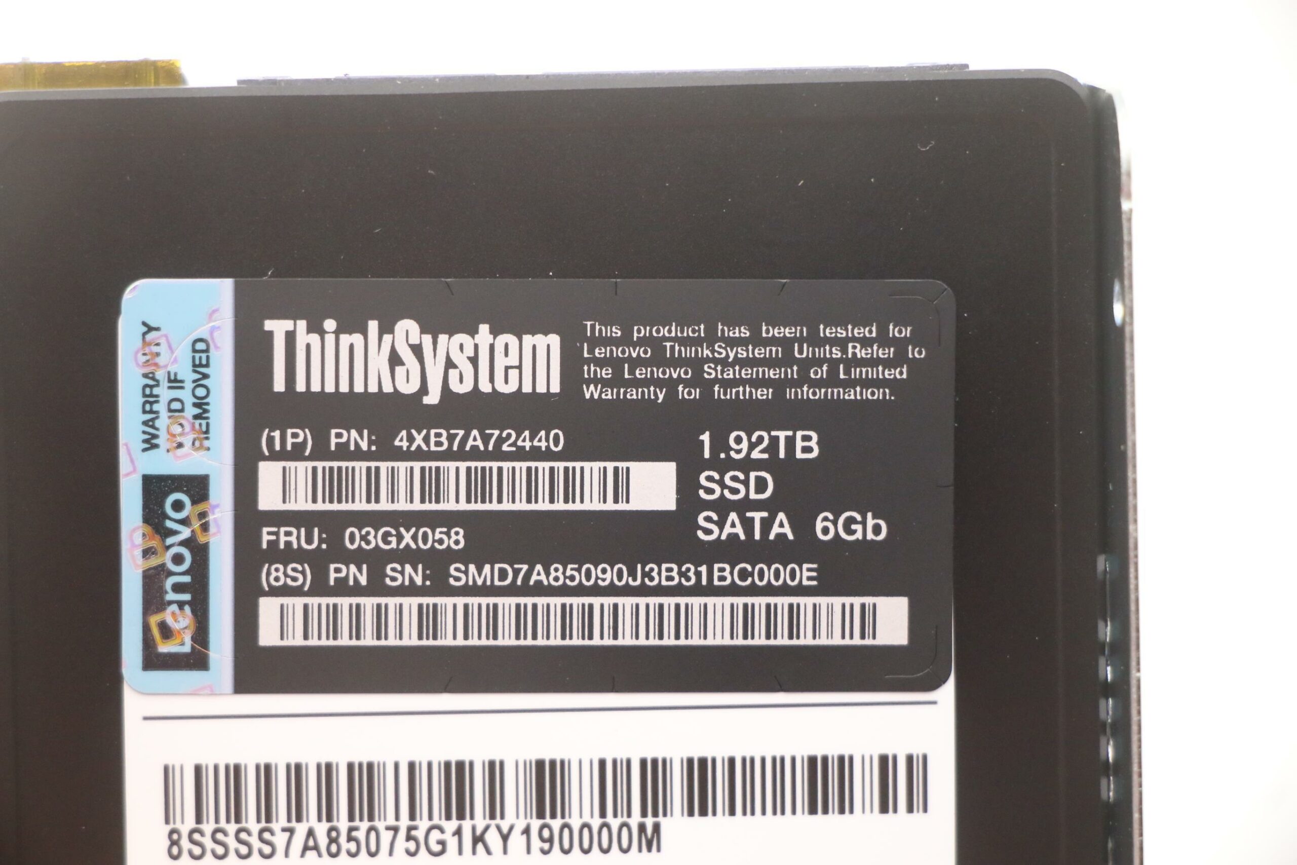 4XB7A72440 | ThinkSystem 2 5" PM893 1 92TB Read Intensive SATA 6Gb HS SSD Image 4