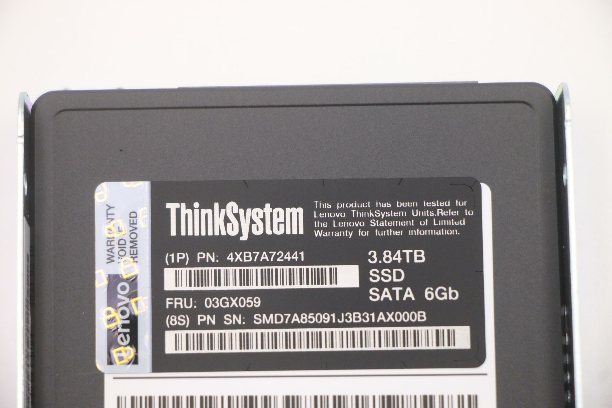 4XB7A72441 | ThinkSystem 2 5" PM893 3 84TB Read Intensive SATA 6Gb HS SSD Image 4
